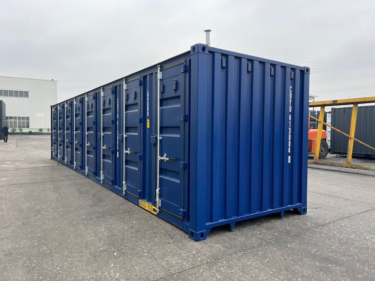 side photo of 40' multidoor container