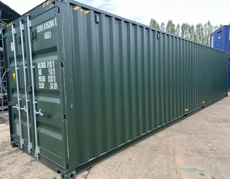 40' container in green